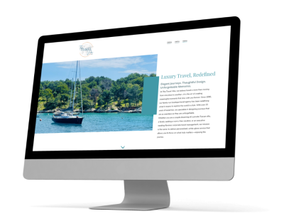 The Travel Vibe's homepage in a mac.
